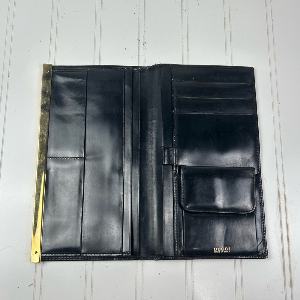 Gucci Black Leather Clutch Wallet with Gold Trim - Picture 10 of 12